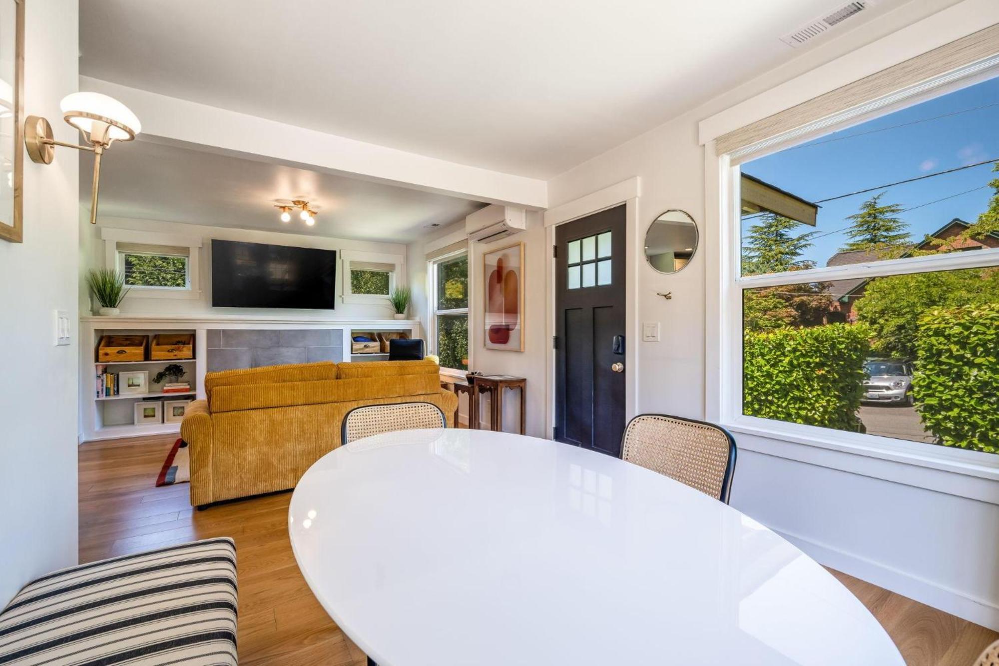 Holiday home Ballard Delight *